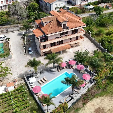 Esclusivo Di 6 Con Piscina Privata A Lejlighed Capo Vaticano